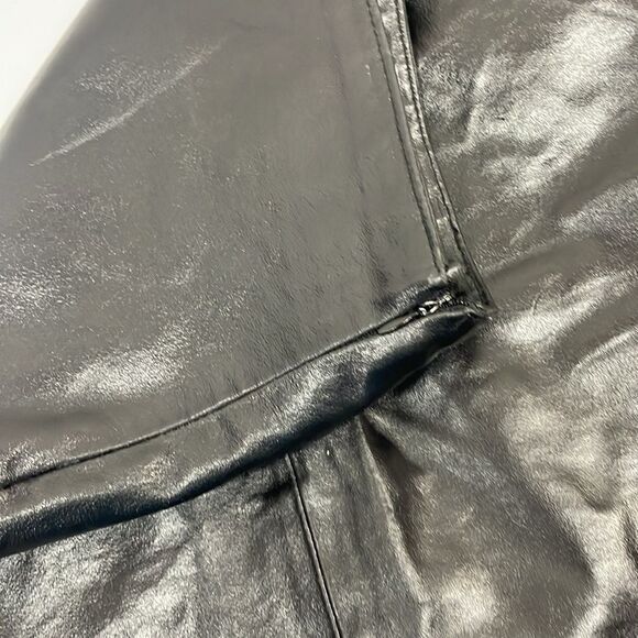 Finity 100% Genuine Leather Knee-Length Skirt, Black, size 12 A-Line Pencil - Picture 7 of 10